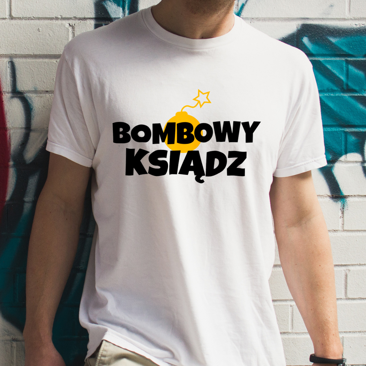 Bombowy Ksiądz - Męska Koszulka Biała