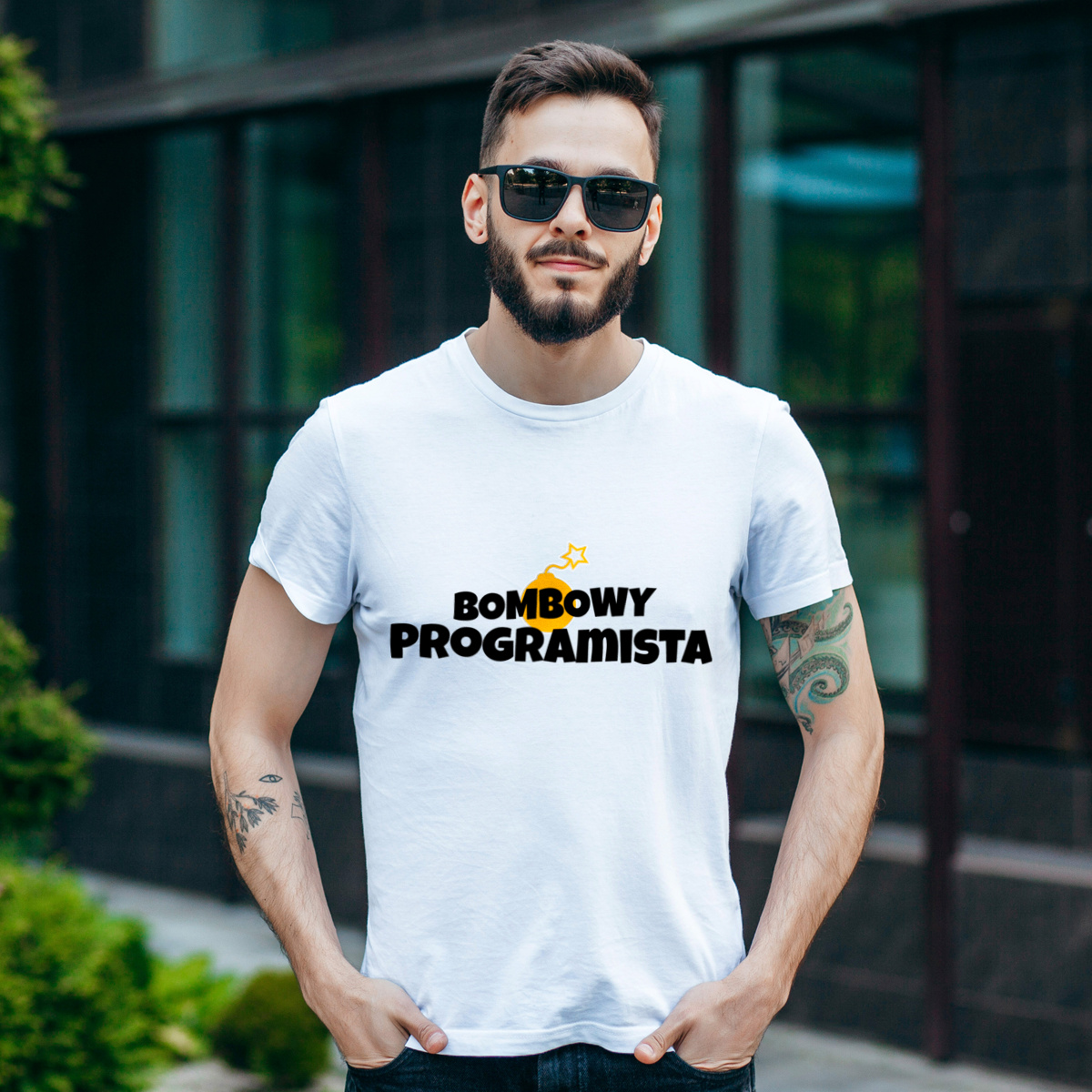 Bombowy Programista - Męska Koszulka Biała
