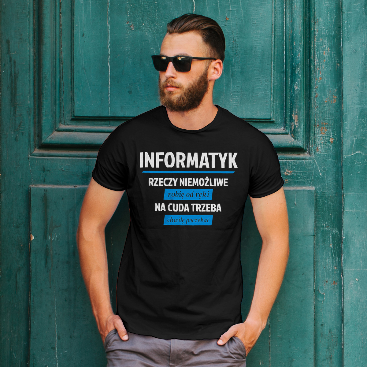 Informatyk - Rzeczy Niemożliwe Robię Od Ręki - Na Cuda Trzeba Chwilę Poczekać - Męska Koszulka Czarna