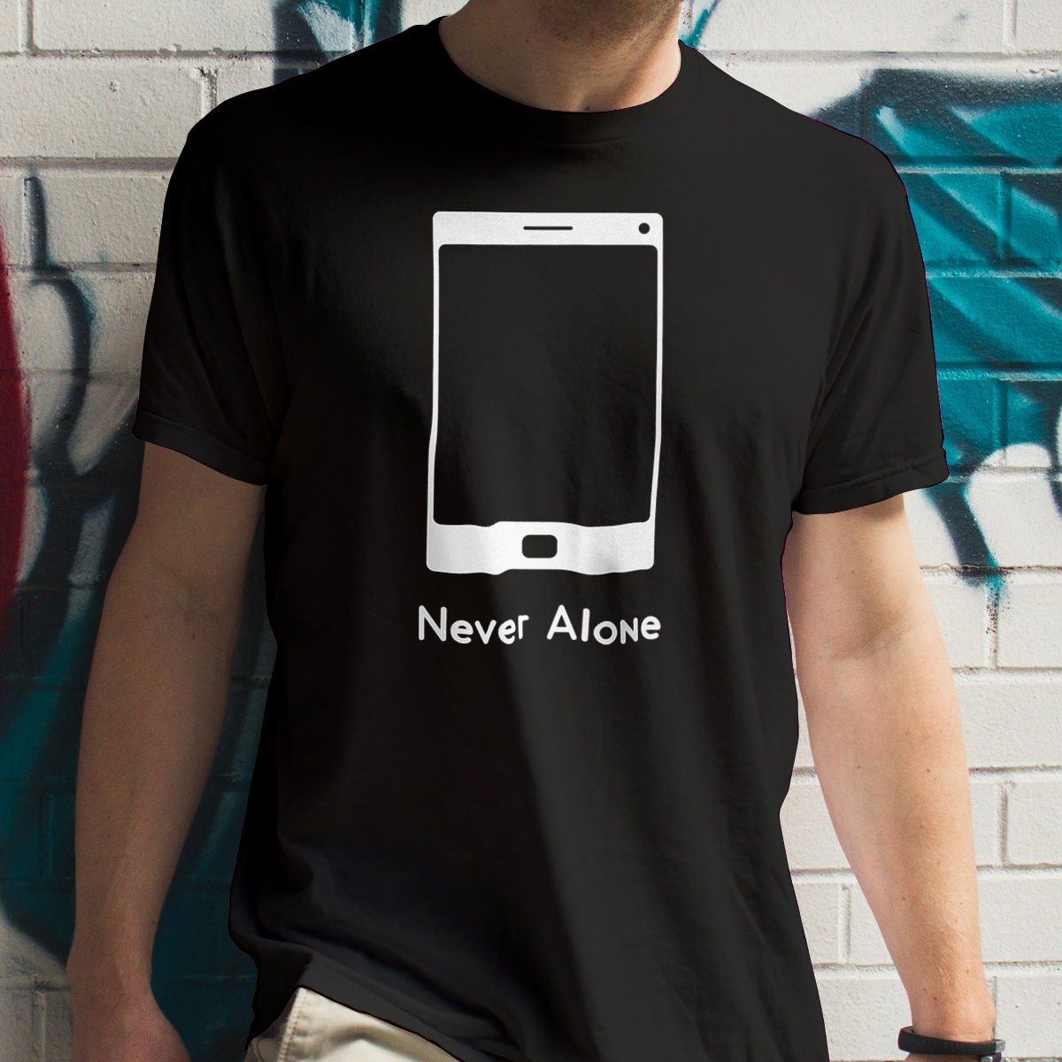 Never Alone - Męska Koszulka Czarna