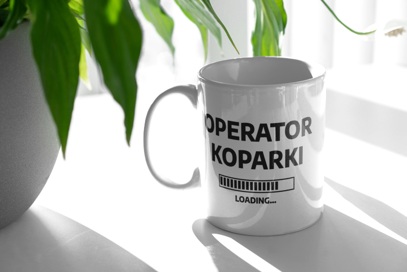 Operator Koparki Loading - Kubek Biały