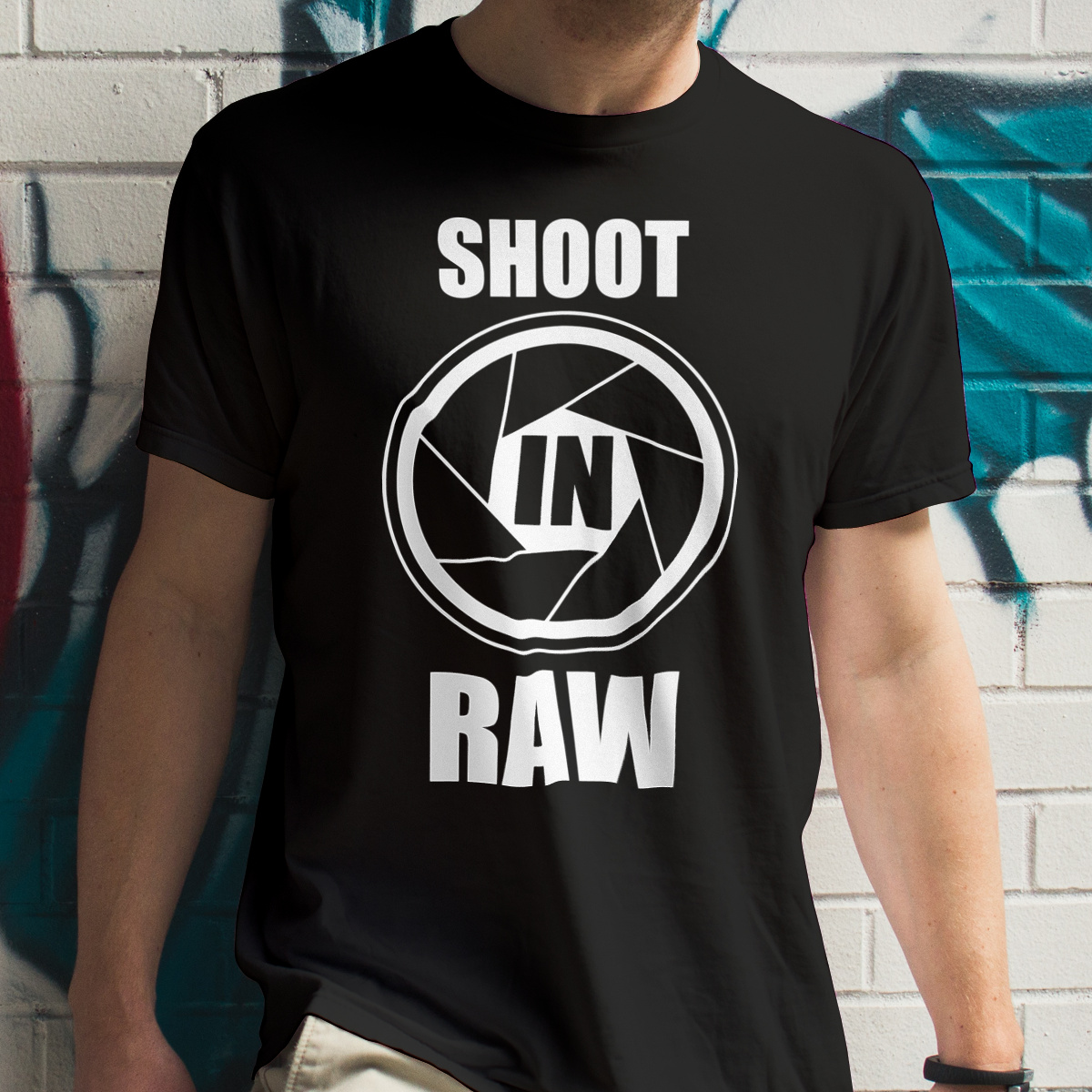 Shoot In RAW - Męska Koszulka Czarna