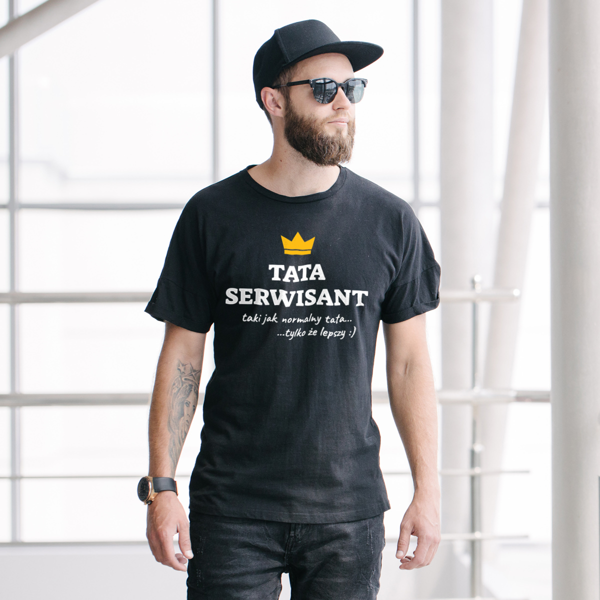 Tata Serwisant Lepszy - Męska Koszulka Czarna